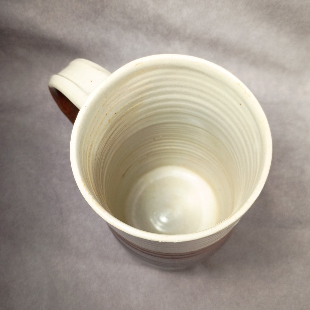 Studio‎ Art Pottery Stoneware Mug 18 oz Speckled Ribbed Artist Mark Earth Tones - Picture 3 of 5